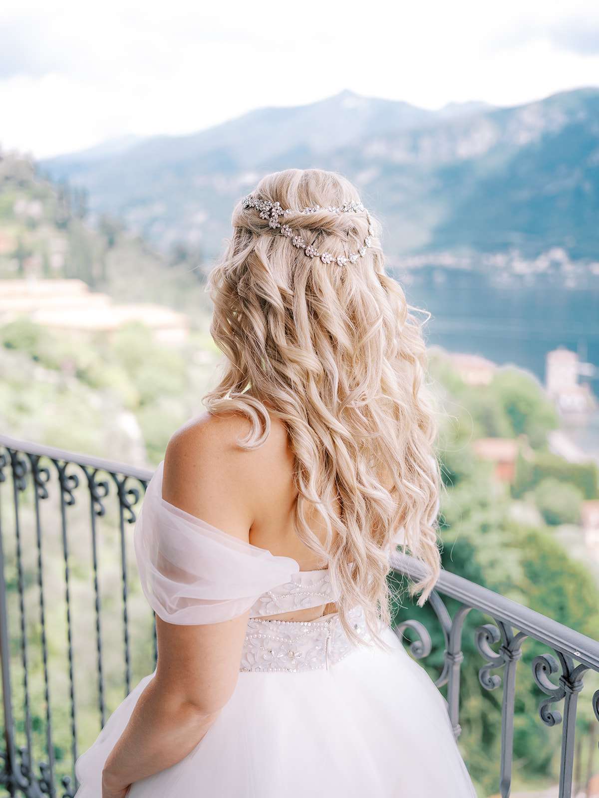 Top Wedding Hair Trends for 2024 Brides in Sydney